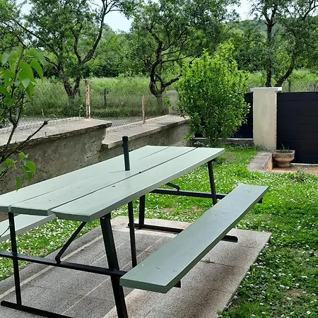 Tatil Evi Loft Au Bord De La Meuse Avec Jardin, Terrasses Et Activites Variees A - Fr-1-585-81 Vilosnes-Haraumont